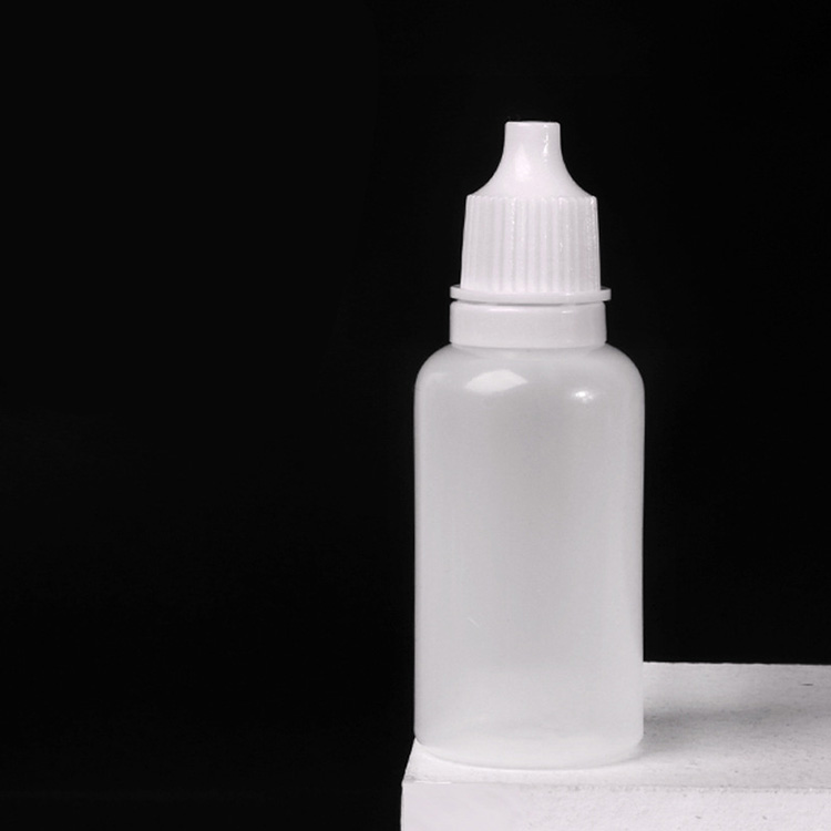amber-plastic-dropper-bottles