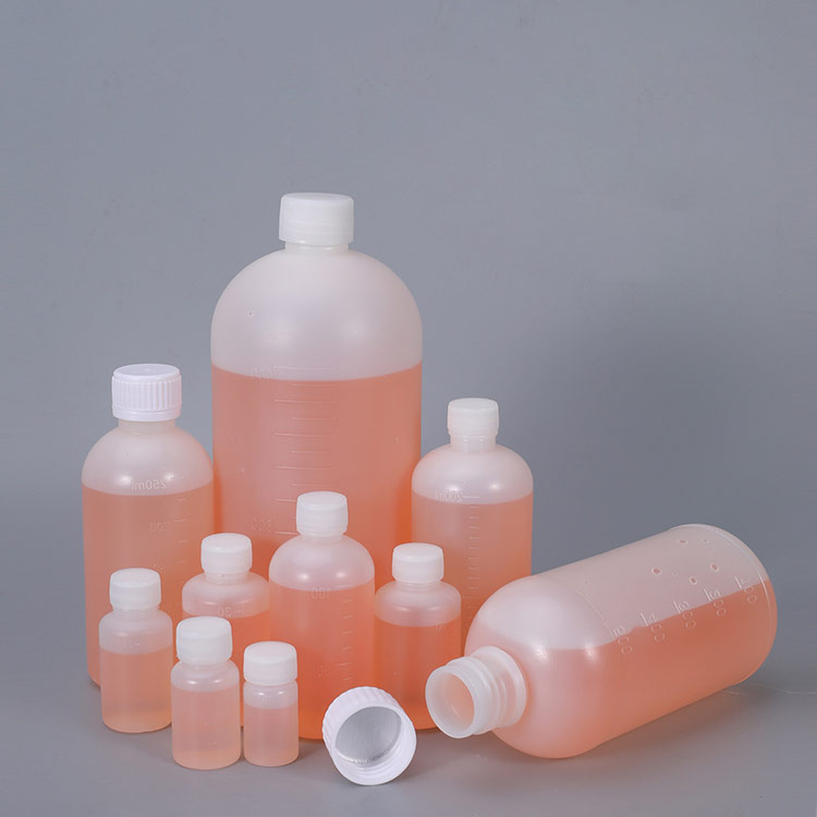 clear-glass-reagent-bottle