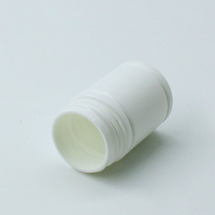 clear-pill-bottles