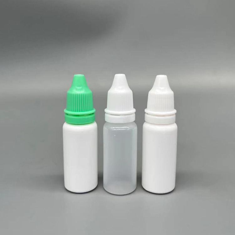 dropper-bottle-free-mockup