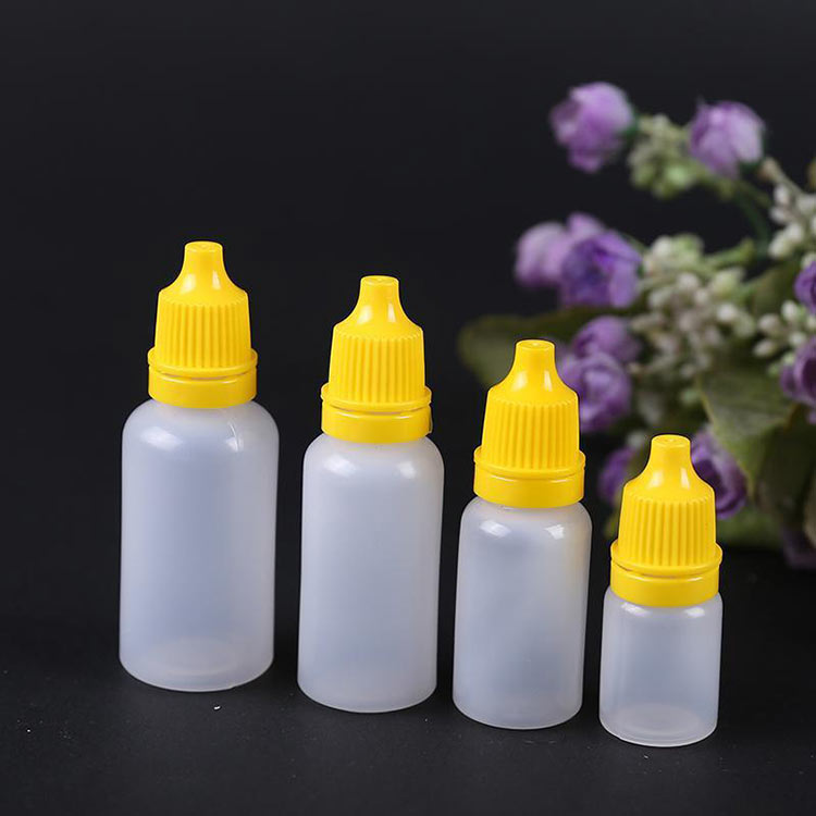 frosted-dropper-bottle-mockup