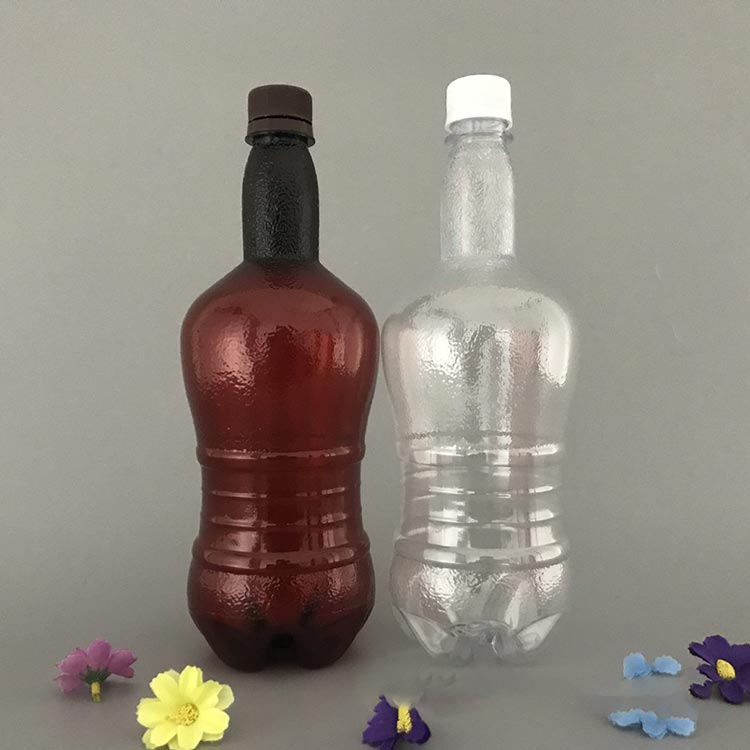 heineken-recycled-bottles