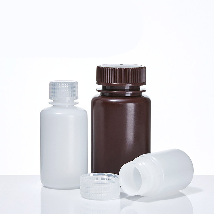 reagent-bottle-with-glass-stopper