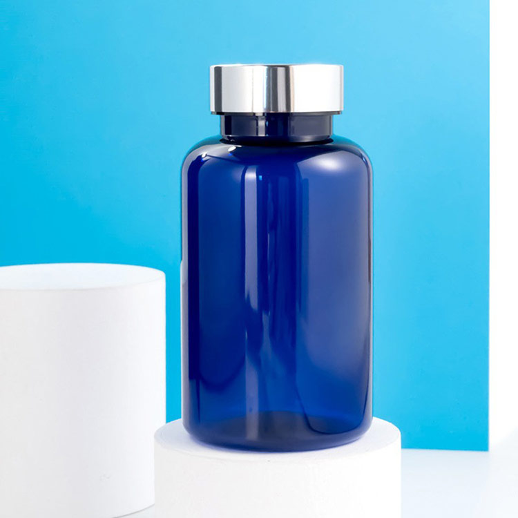 travel-pill-bottle
