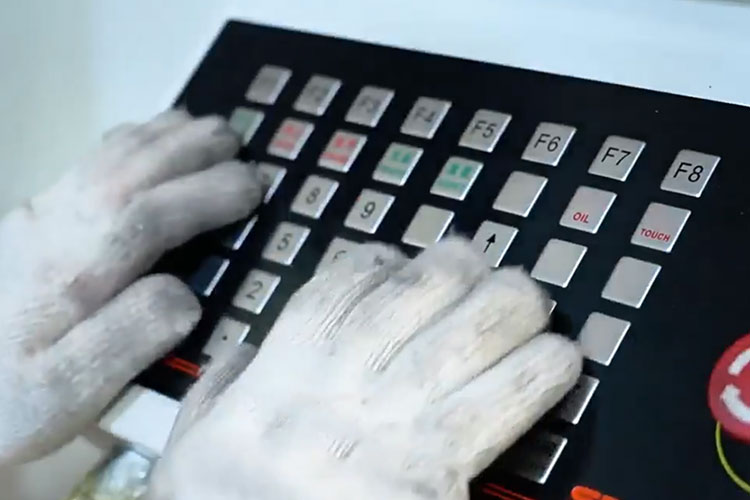 antique-bottle-medicine