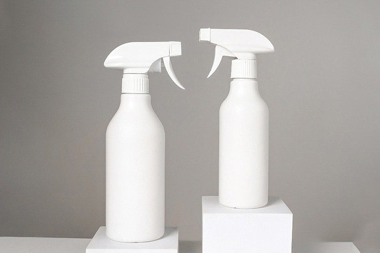 cartoon-medicine-bottle