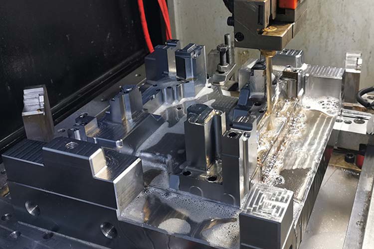 glass-medicine-bottles