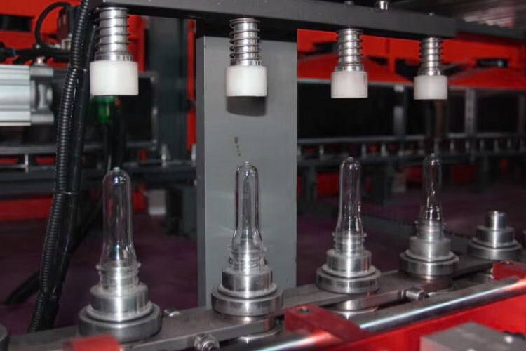 plastic-bottle-mold