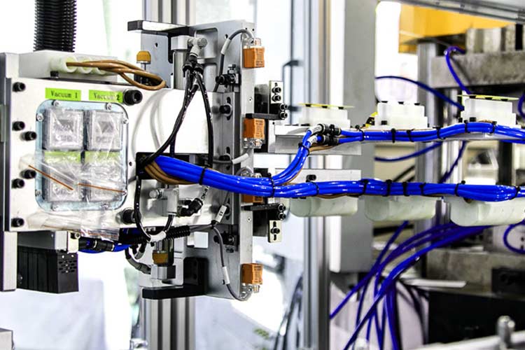plastic-water-bottle-making-machine