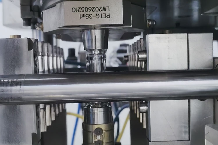 ISBM-Blow-molding-station
